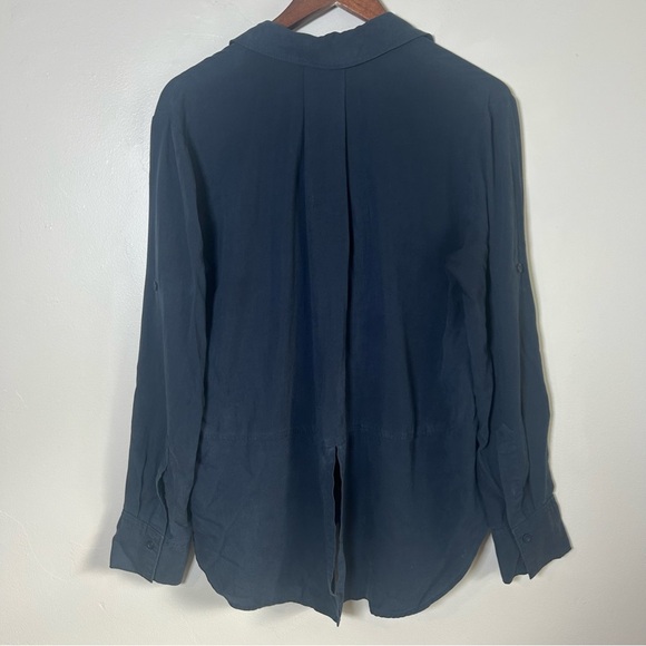Bella Dahl Women's Navy Button Down Shirt - Picture 3 of 4